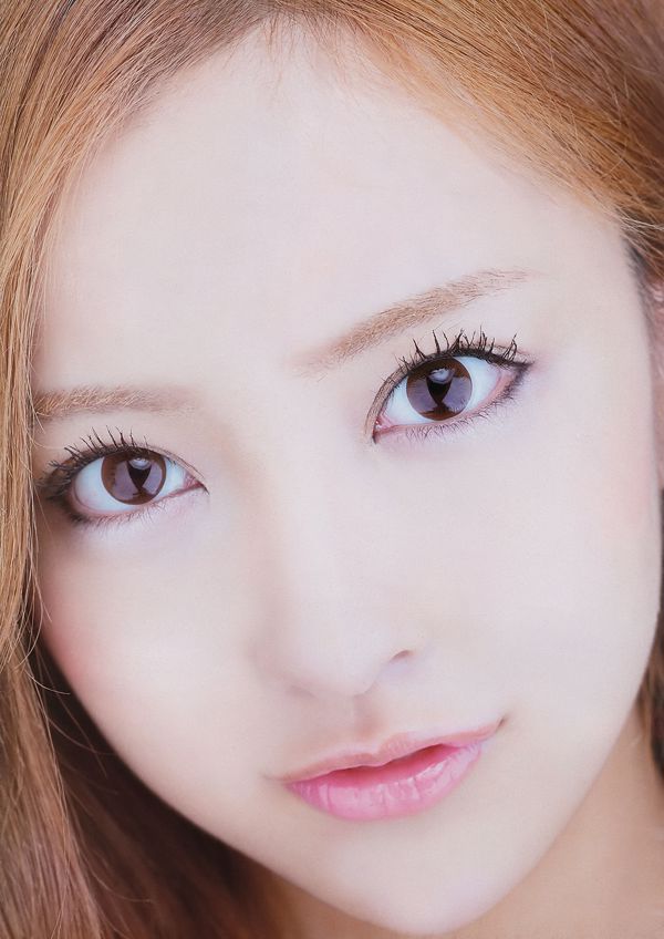 [Weekly Big Comic Spirits] 板野友美 2011年No.47 写真杂志