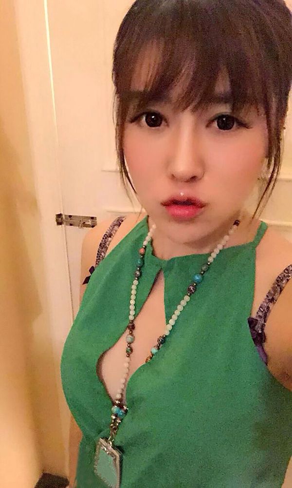 夏雪儿《小兔儿乖乖把门儿开开》 [爱尤物Ugirls] No.115
