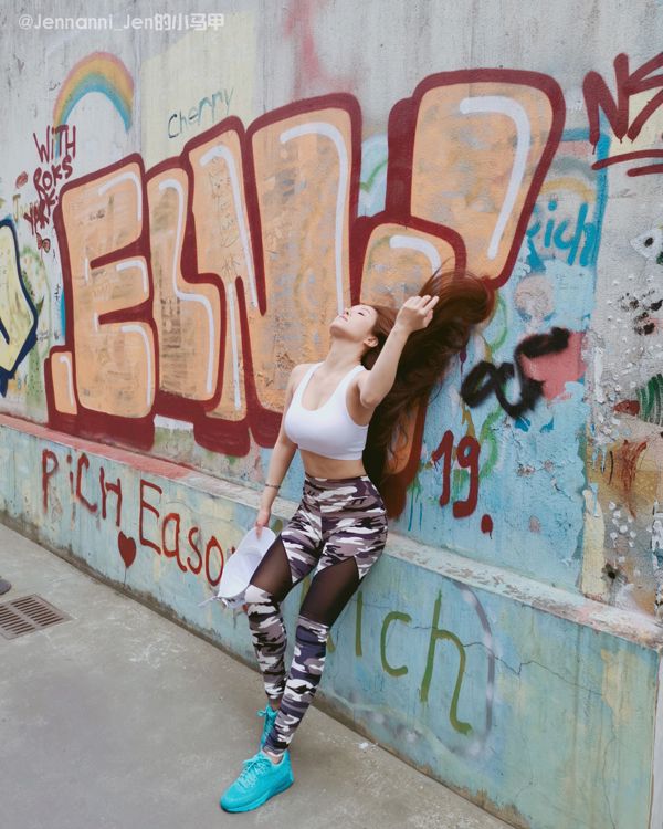 JennyR „program fitness Jenny” [nagłówek bogini wordgirls]